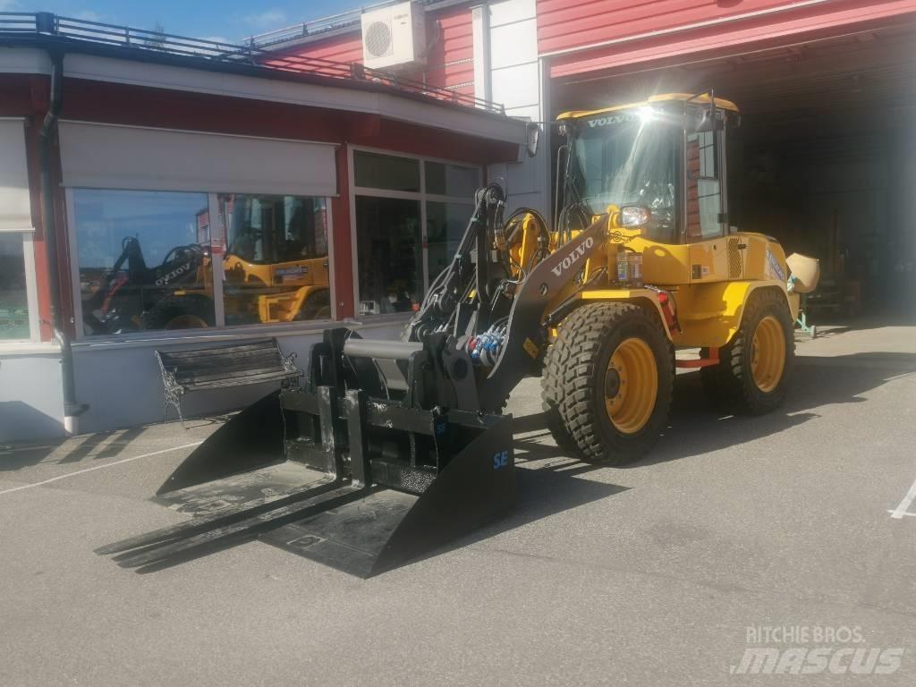 Volvo L35GT, UTHYRES Skid steer mini utovarivači