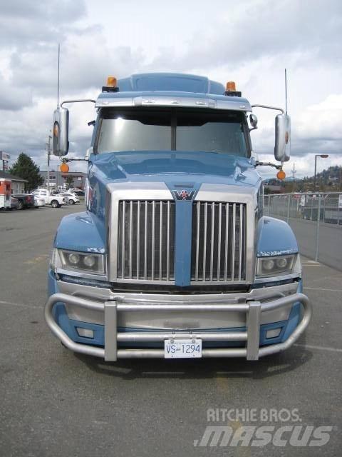 Western Star 5700 XE Tegljači