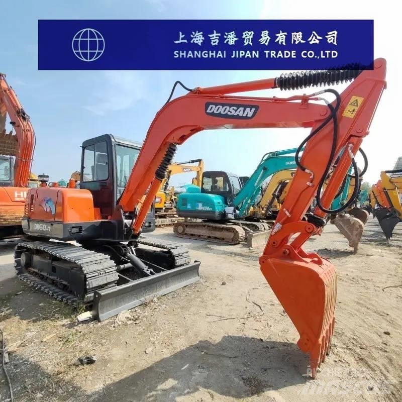 Doosan DH 60 Mini bageri < 7t