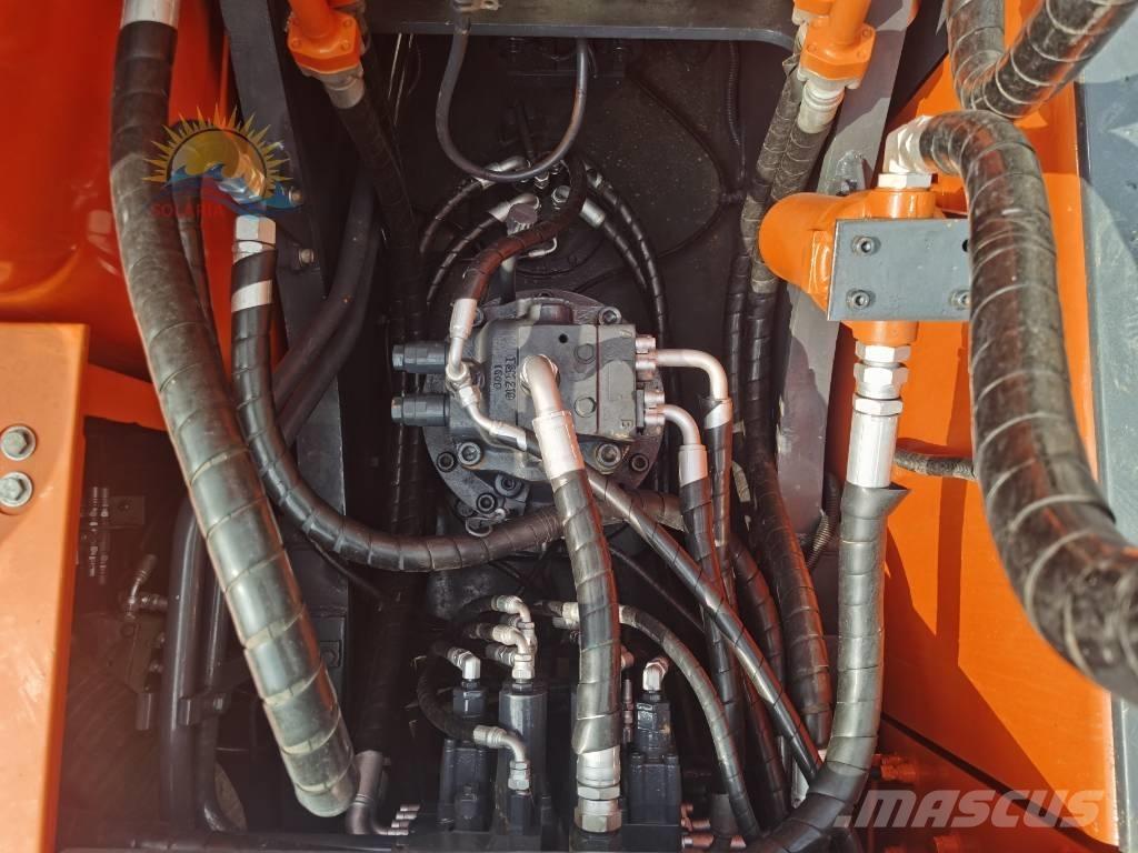 Doosan DX 300 LC Bageri guseničari