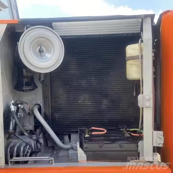Hitachi EX120 Bageri guseničari