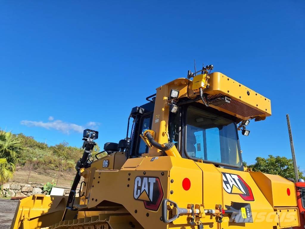 CAT D 6 T Buldožeri guseničari