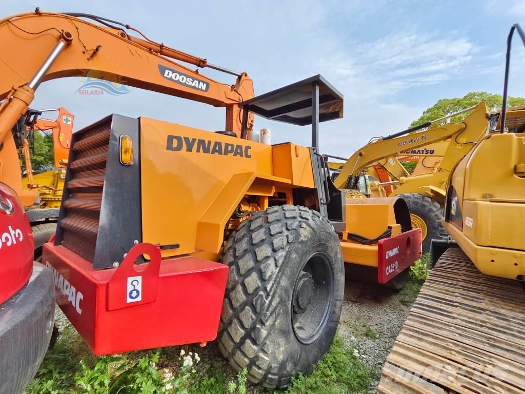 Dynapac CA 251 D Valjci sa jednim bubnjem