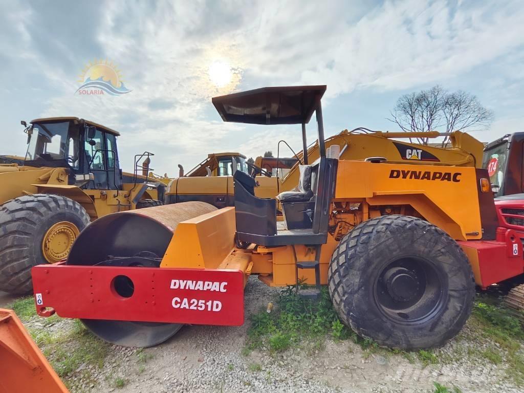 Dynapac CA 251 D Valjci sa jednim bubnjem