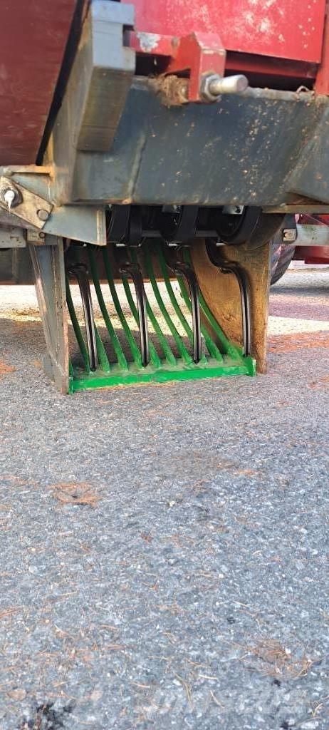 Juko KK 4 Skupljači kamenja