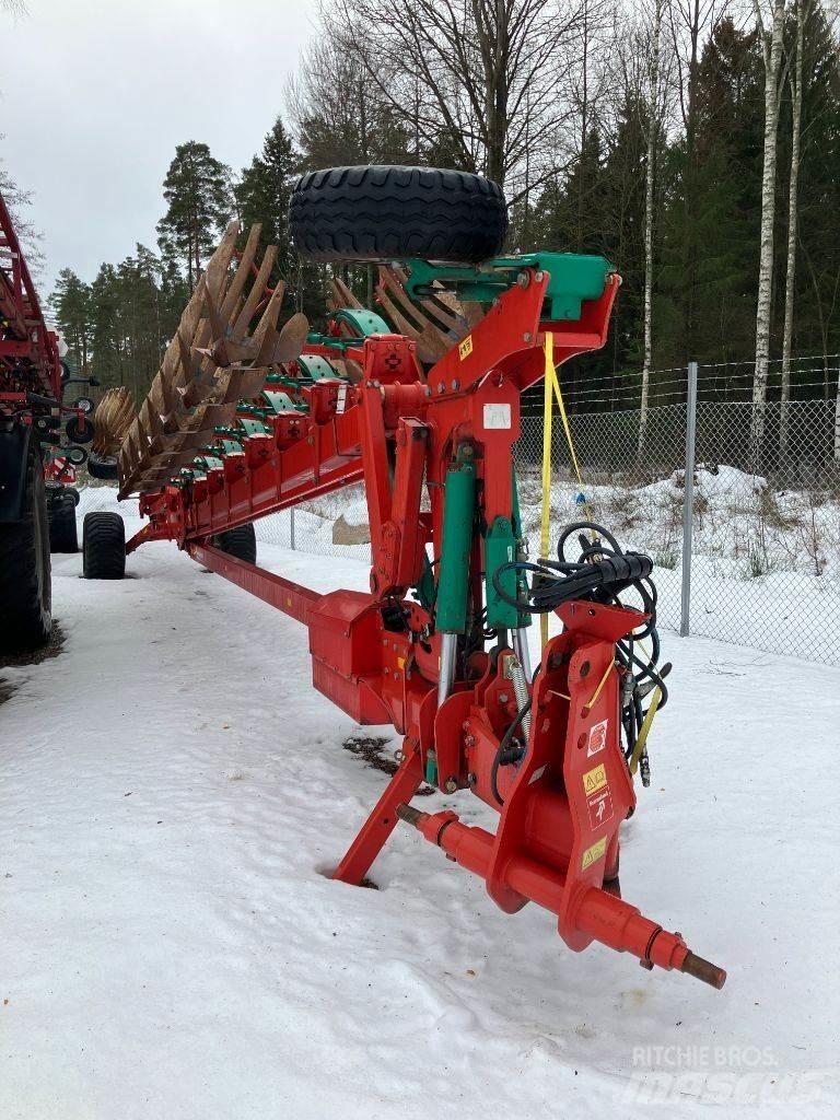 Kverneland PW100 Plugovi obrtači