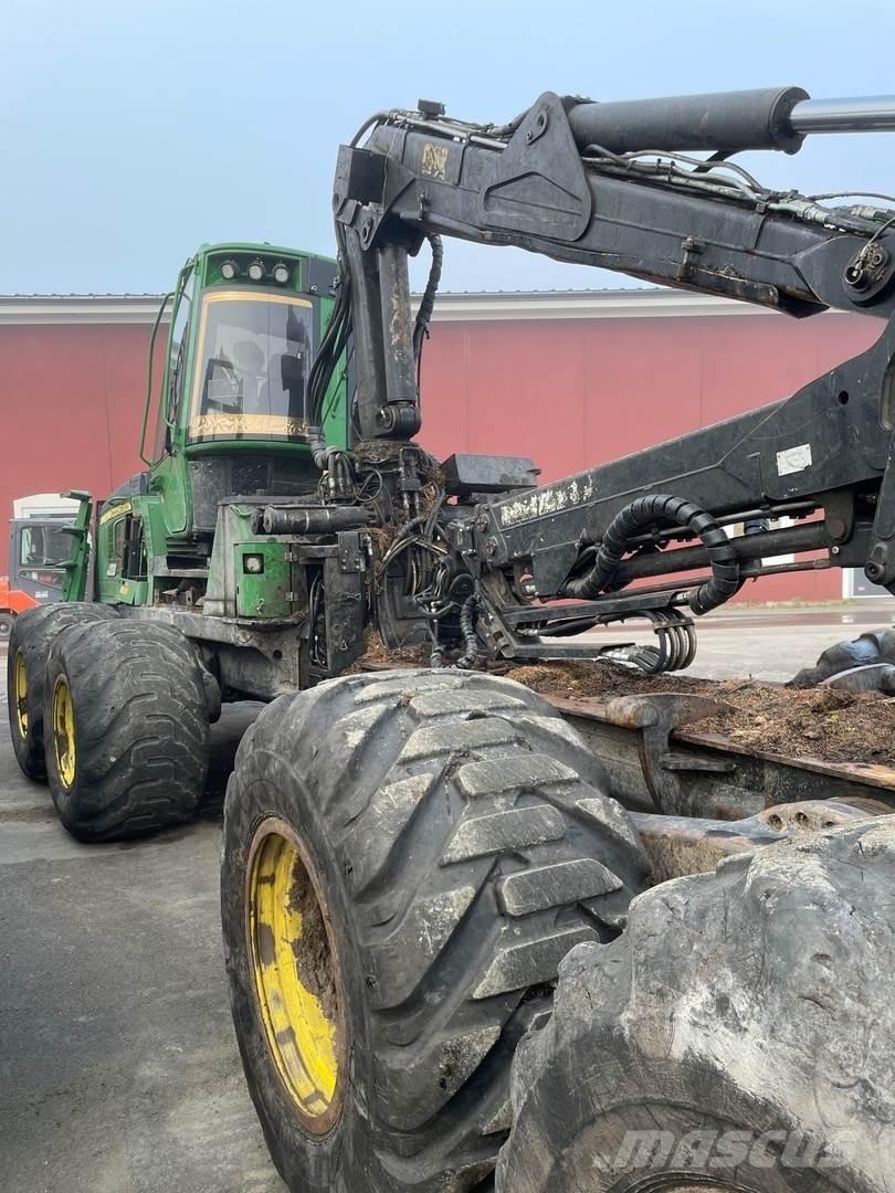 John Deere 1210E Forvarderi