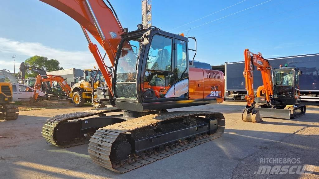 Hitachi ZX 210 Bageri guseničari