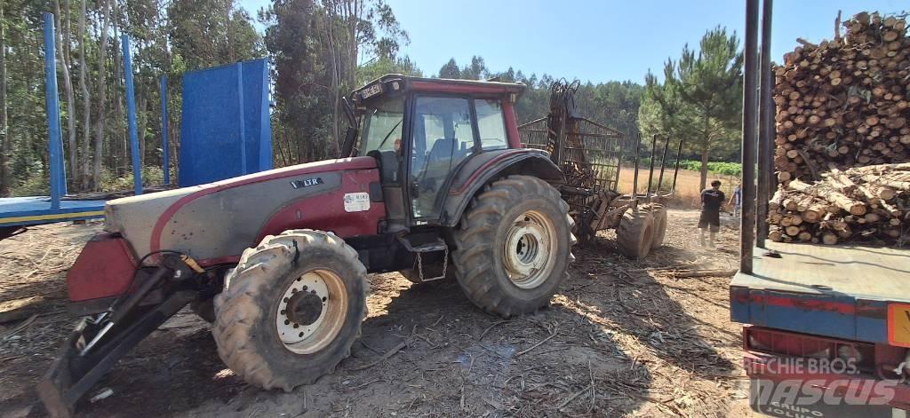 Valtra T 161 Šumarski traktori