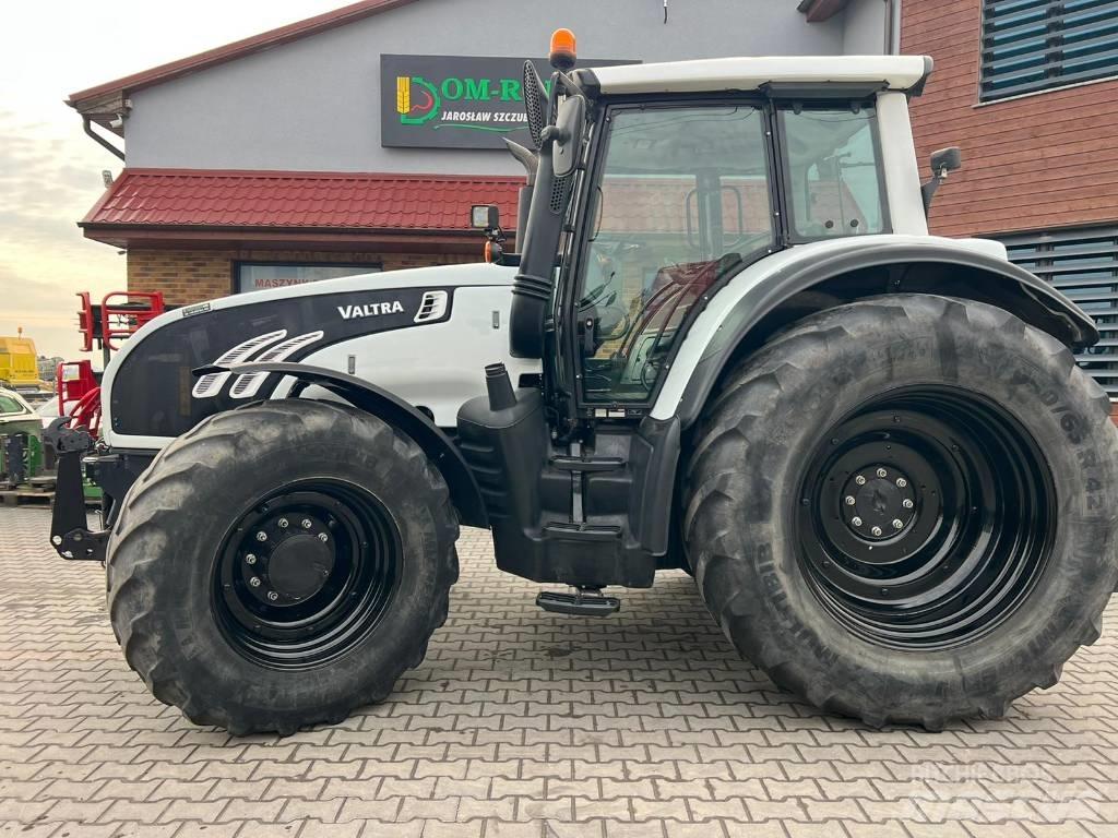Valtra T 202 Versu Traktori