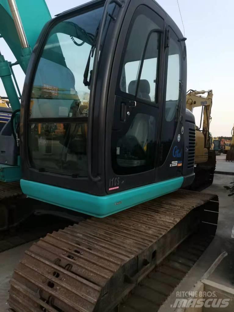 Kobelco SK 135 Bageri guseničari