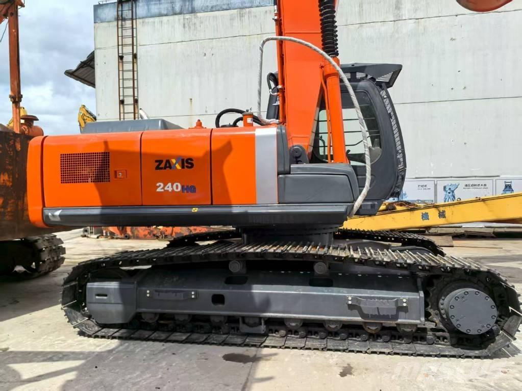 Hitachi ZX 240 HG Bageri guseničari