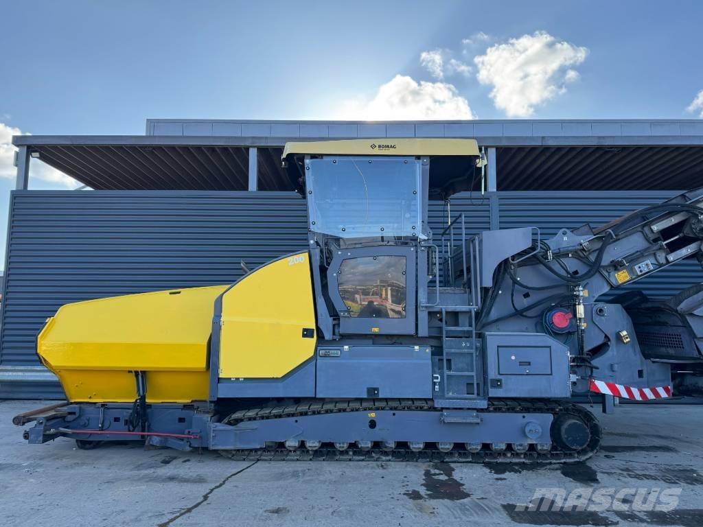 Bomag BMF 2500 S Asfaltni finišeri