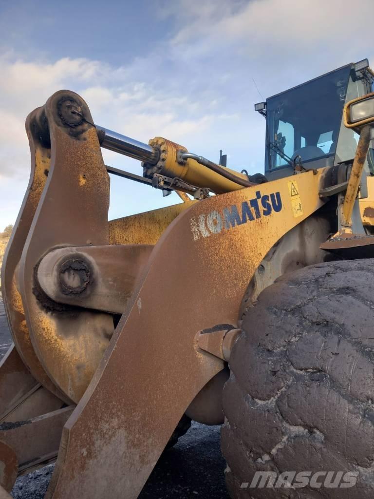 Komatsu WA 600-6 Utovarivači na točkove