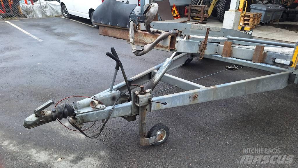 Boro BR2 Autotransporter prikolice