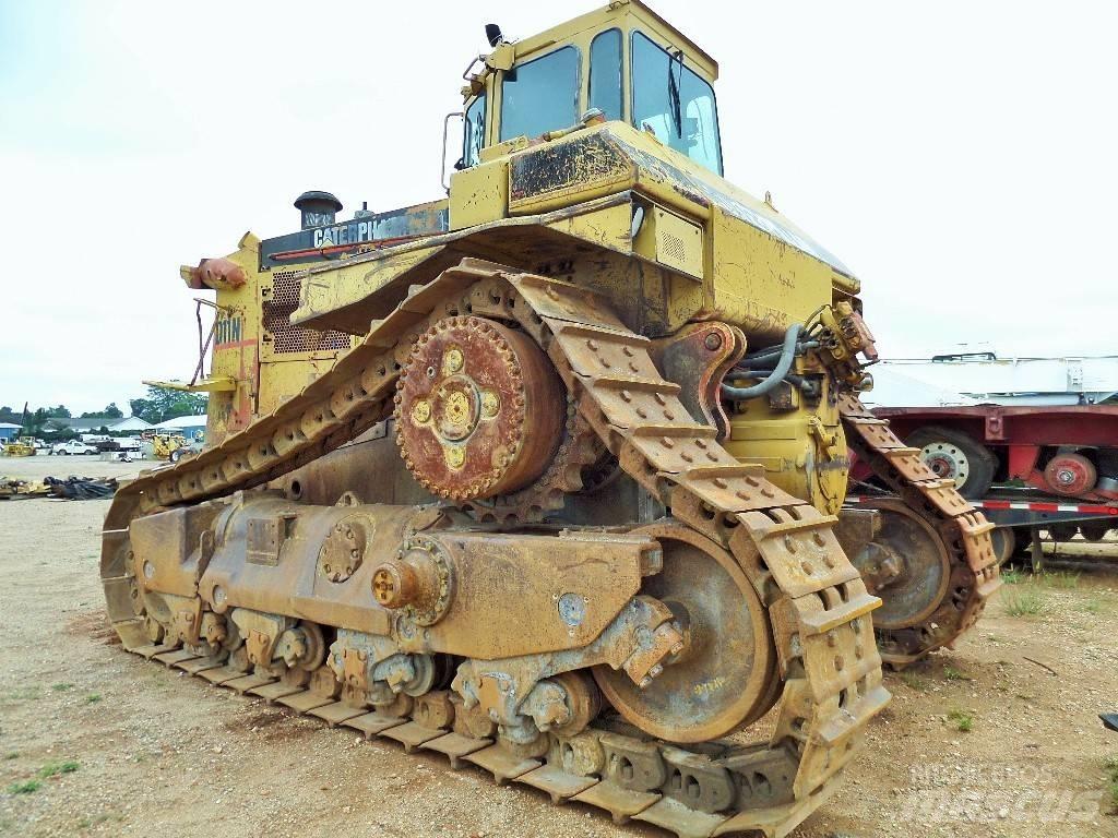 CAT D 11 N Buldožeri guseničari