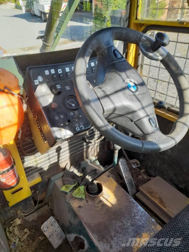 LKT 81 TURBO Skideri