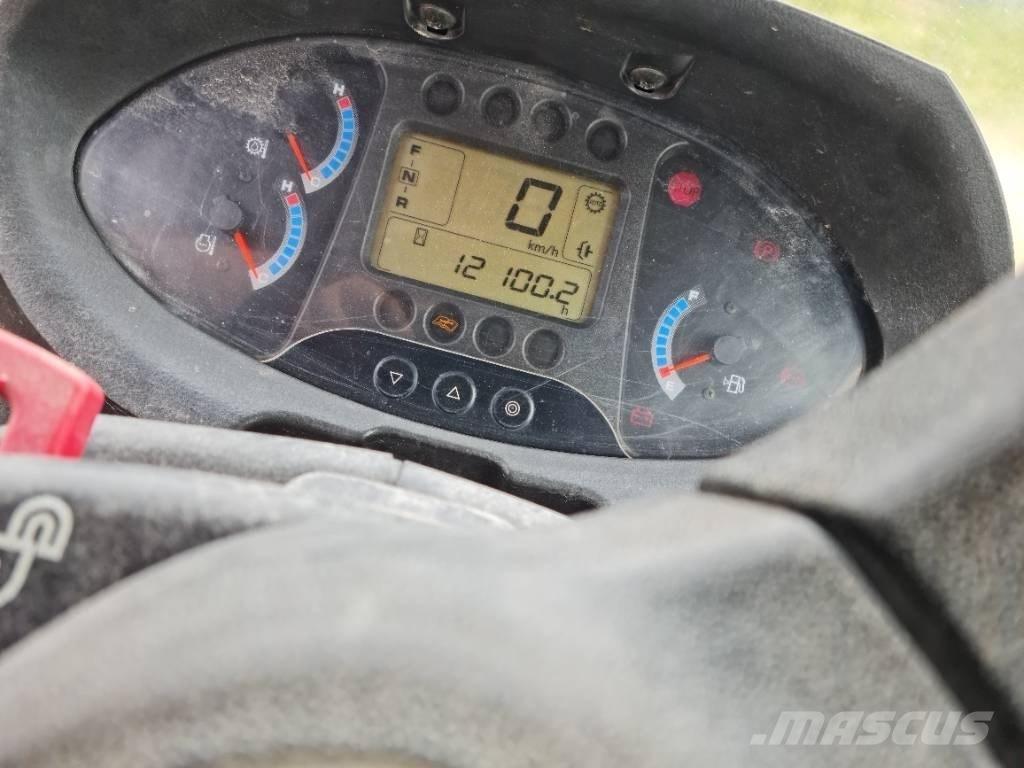 Hitachi ZW 220 Utovarivači na točkove