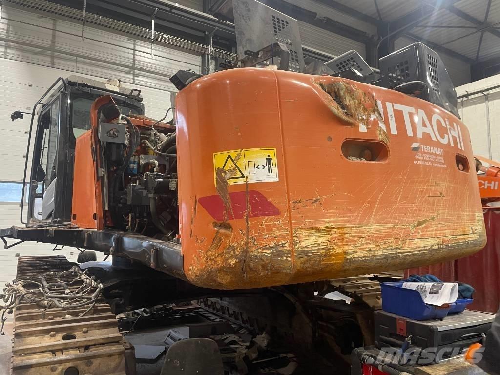 Hitachi ZX490LCH-6 Bageri guseničari