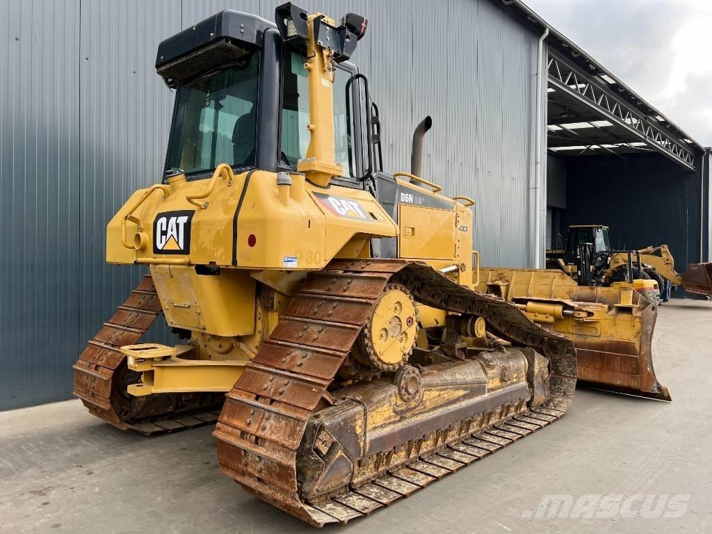 CAT D6N LGP Buldožeri guseničari