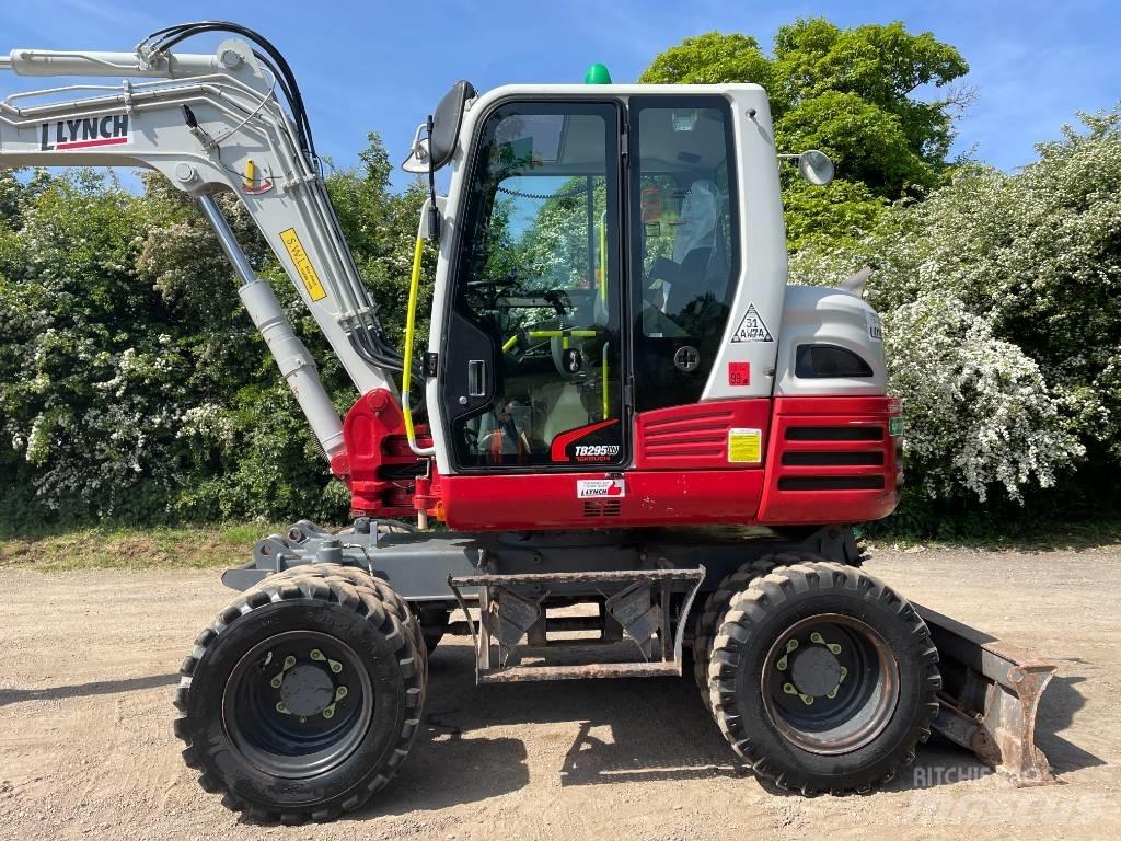 Takeuchi TB 295 W Bageri točkaši