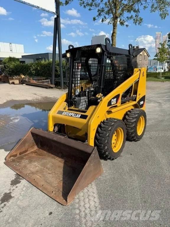 CAT 216B3 Skid steer mini utovarivači