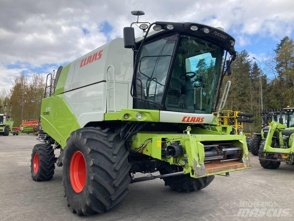 CLAAS Tucano 570 Kombajni