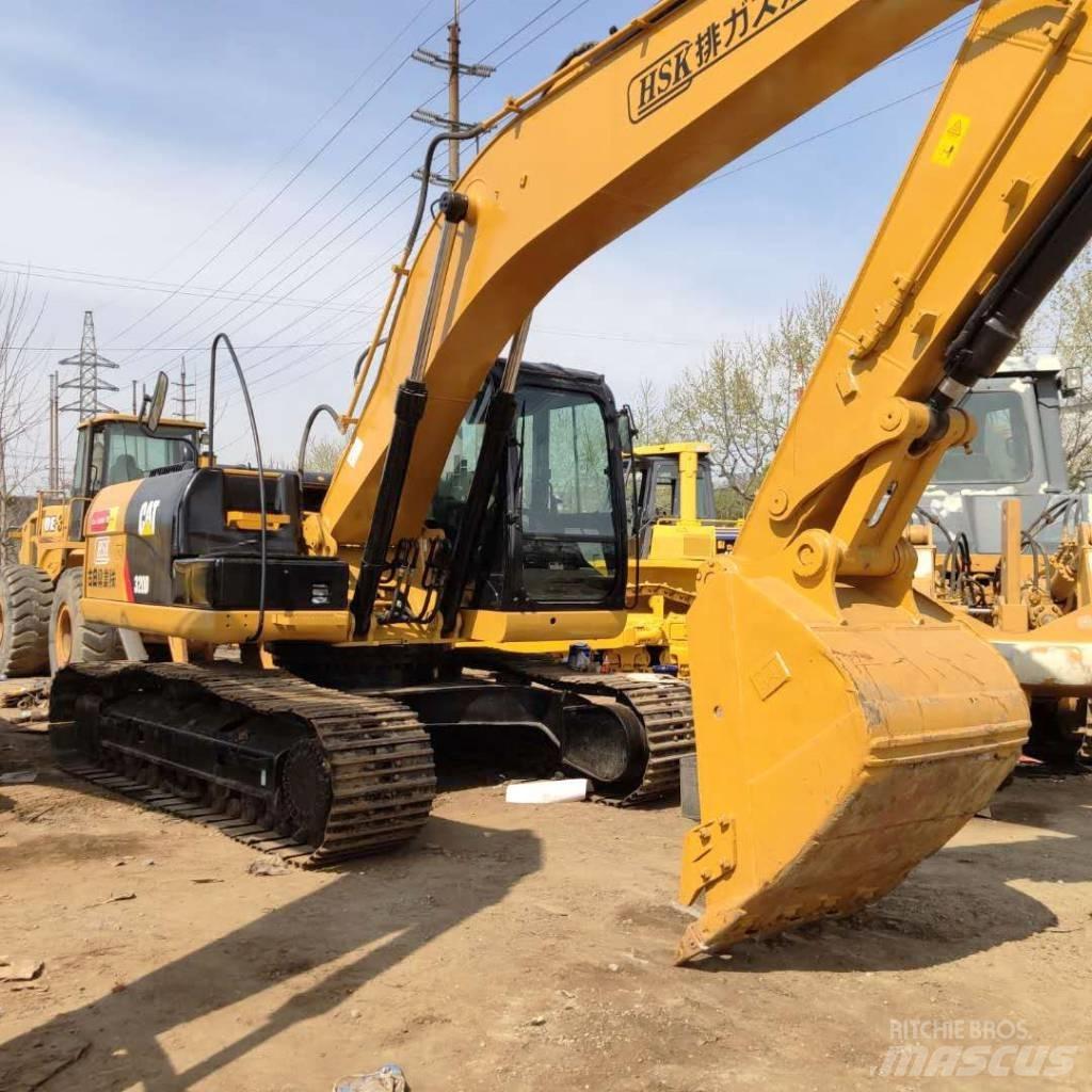 CAT 320D Bageri guseničari