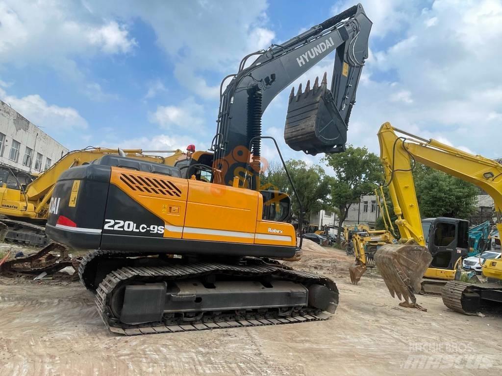 Hyundai 220 Bageri guseničari