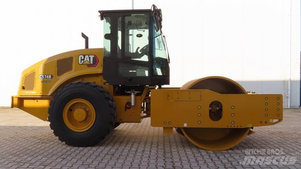 CAT CS 74 B Valjci sa jednim bubnjem