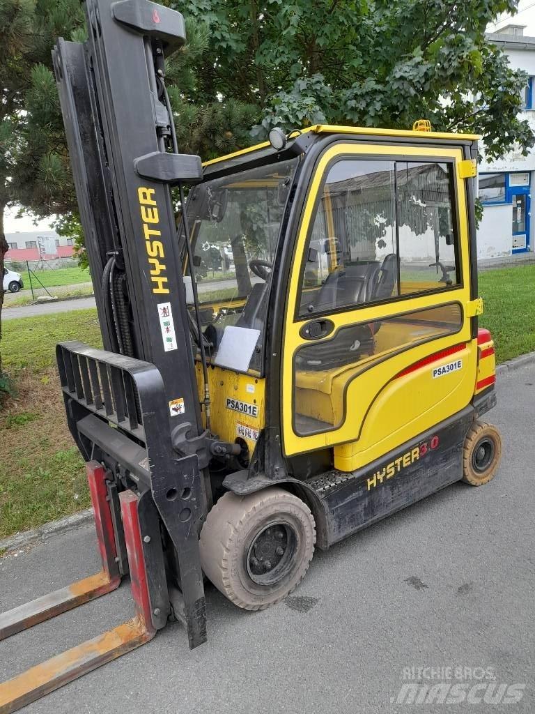 Hyster J3.0XN Električni viljuškari