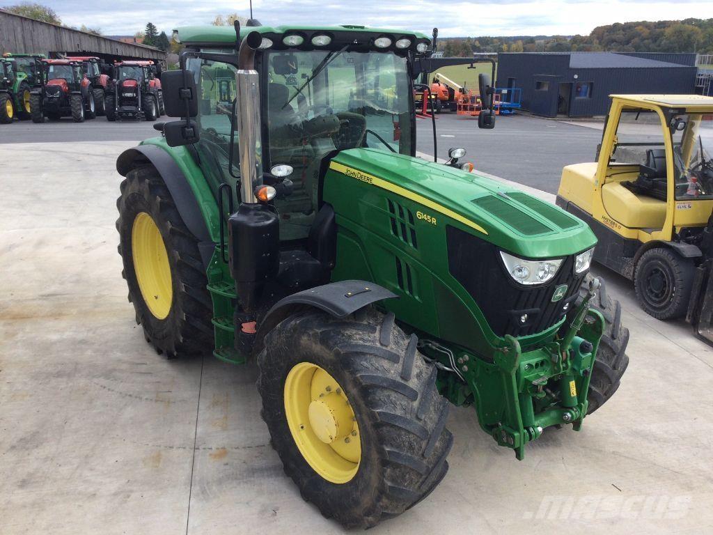 John Deere 6145R Traktori