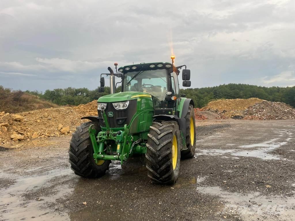 John Deere 6145R Traktori