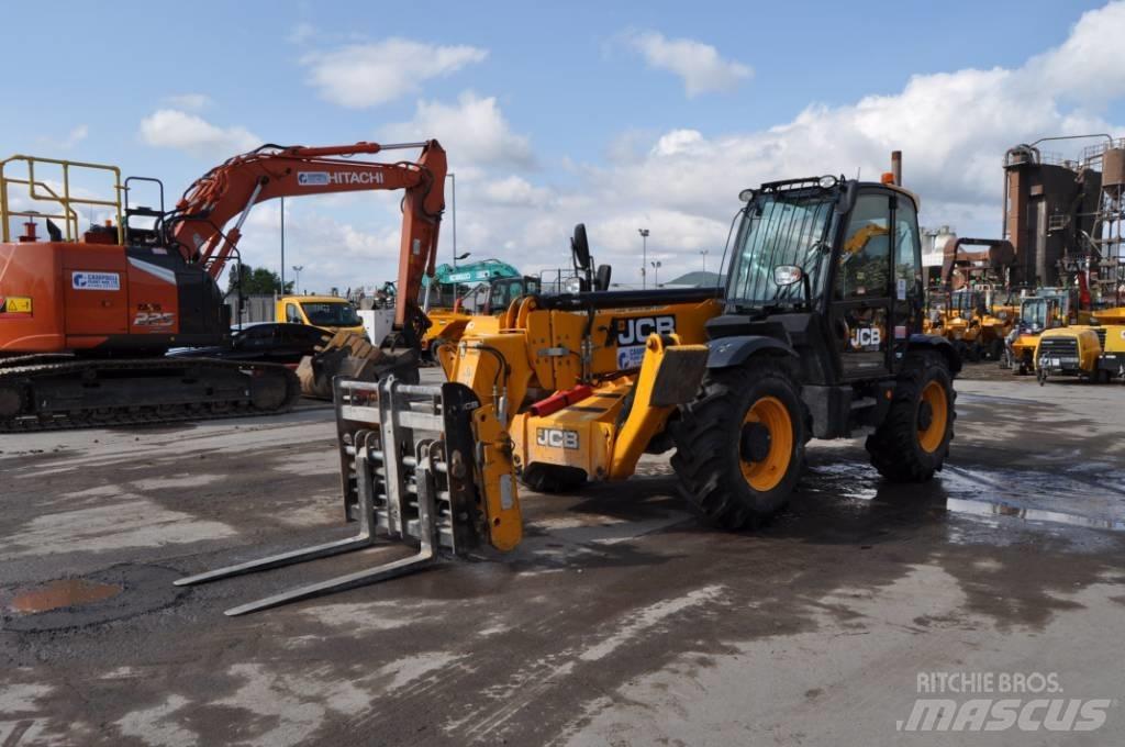 JCB 540-140 Teleskopski viljuškari