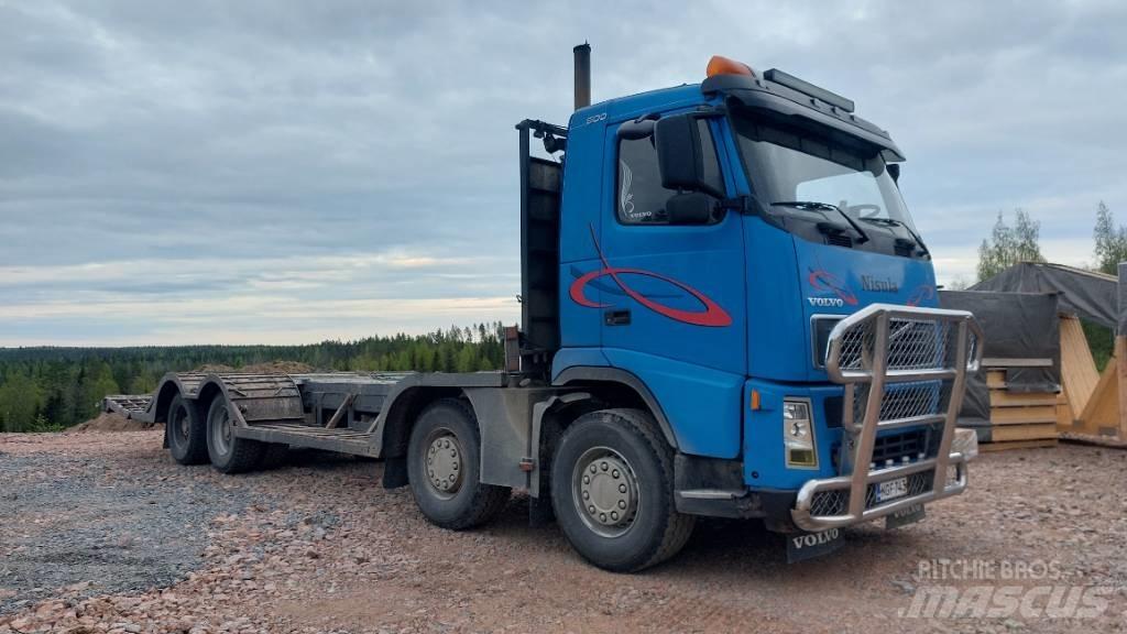 Volvo FH12 8x4 Kamioni za prevoz šumarskih mašina