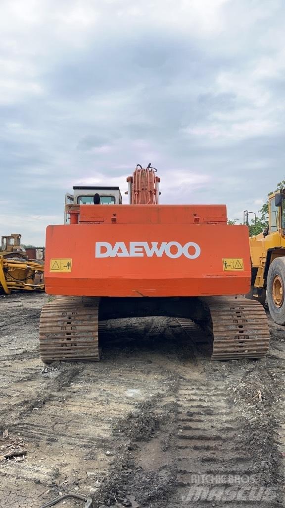 Daewoo Solar 280 LC Bageri guseničari