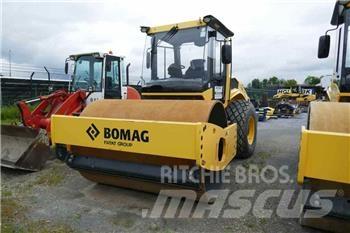 Bomag BW 213 DH-5 Nabijači zemlje