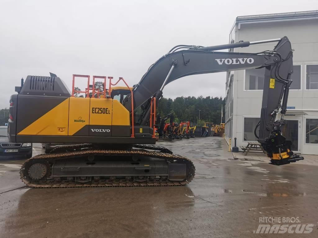 Volvo EC250EL Bageri guseničari
