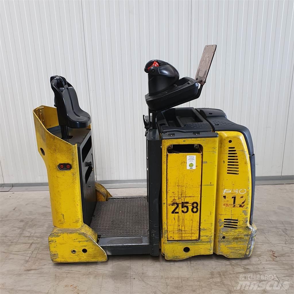 Linde P30C Tegljači