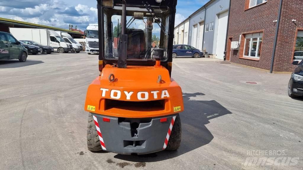 Toyota FD 55 Dizelski viljuškari