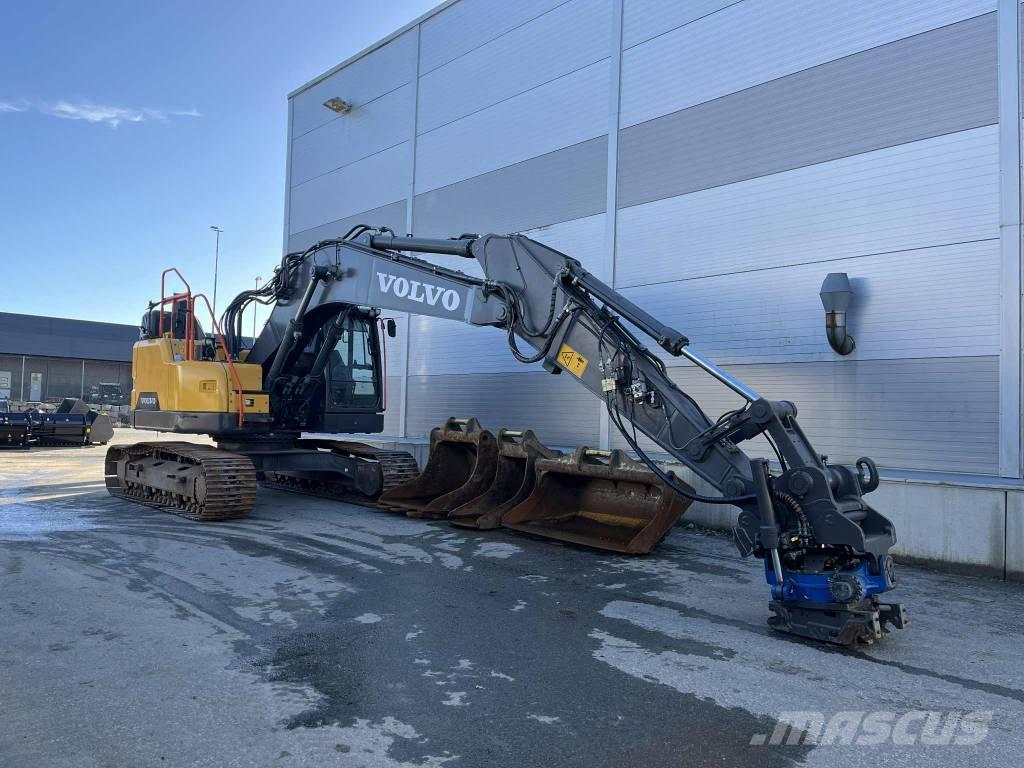 Volvo ECR235EL Bageri guseničari