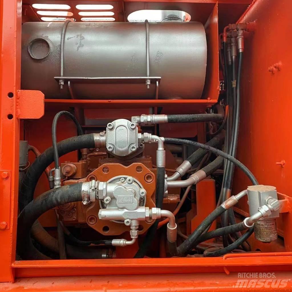 Doosan DH 150 W-7 Bageri točkaši
