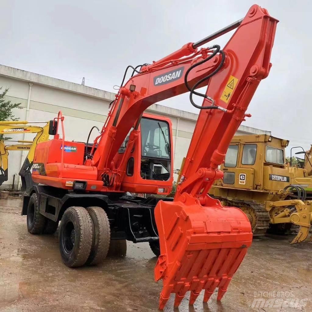 Doosan DH 150 W-7 Bageri točkaši