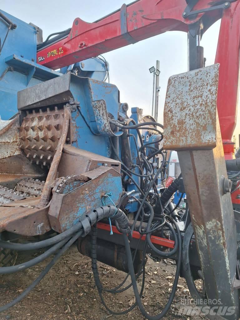 Bruks 805 CT Drobilice drva / čiperi