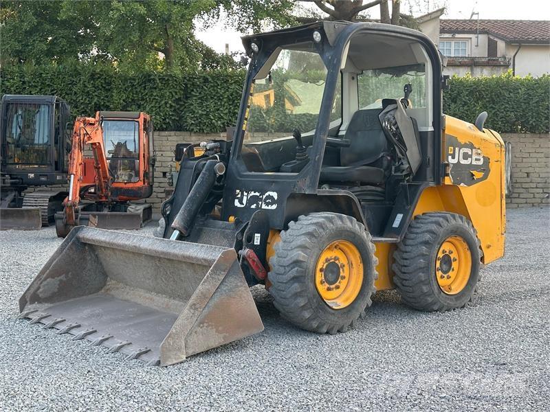 JCB 225 Skid steer mini utovarivači