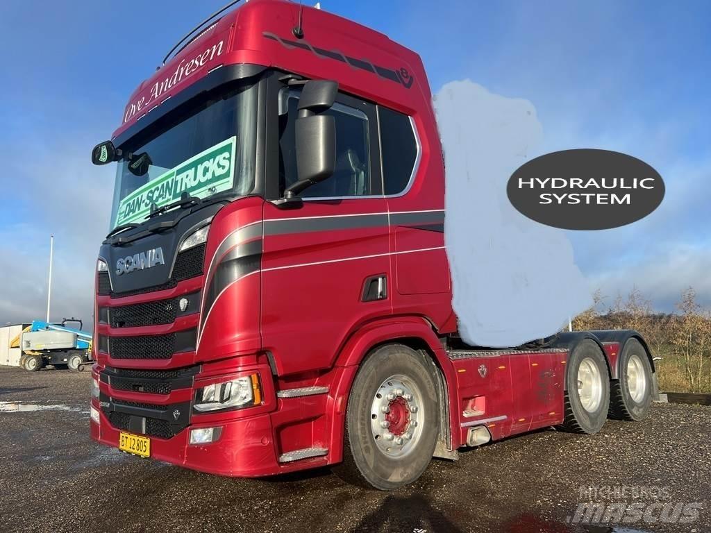 Scania R650 6x4 Tegljači