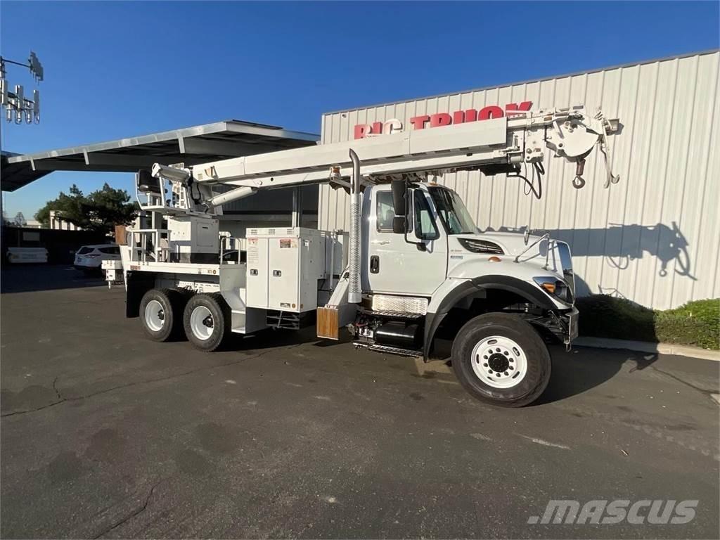 Altec D3060ATR Polovni mobilni kamioni za bušenje