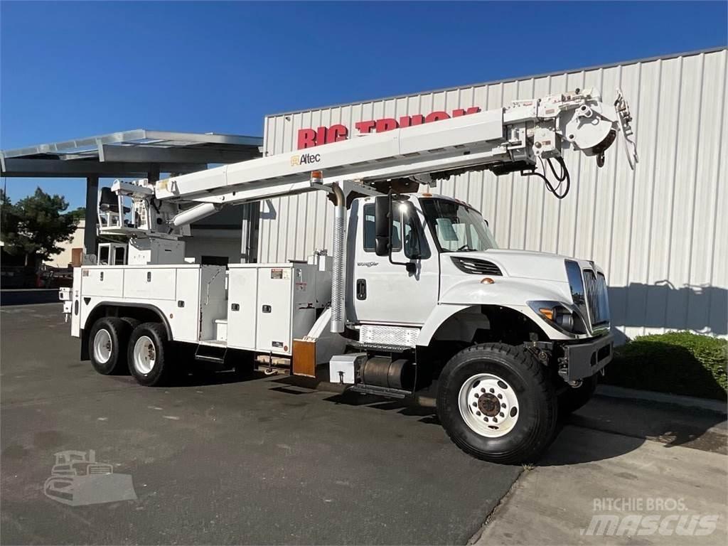 Altec D4065BTR Polovni mobilni kamioni za bušenje
