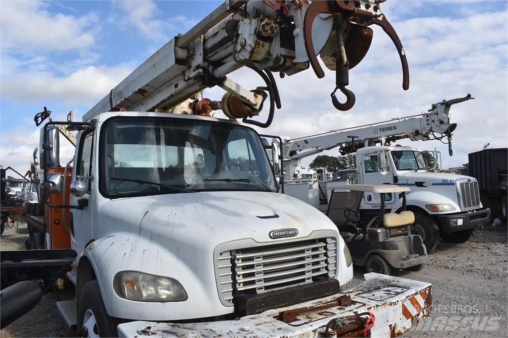 Altec D945B Polovni mobilni kamioni za bušenje