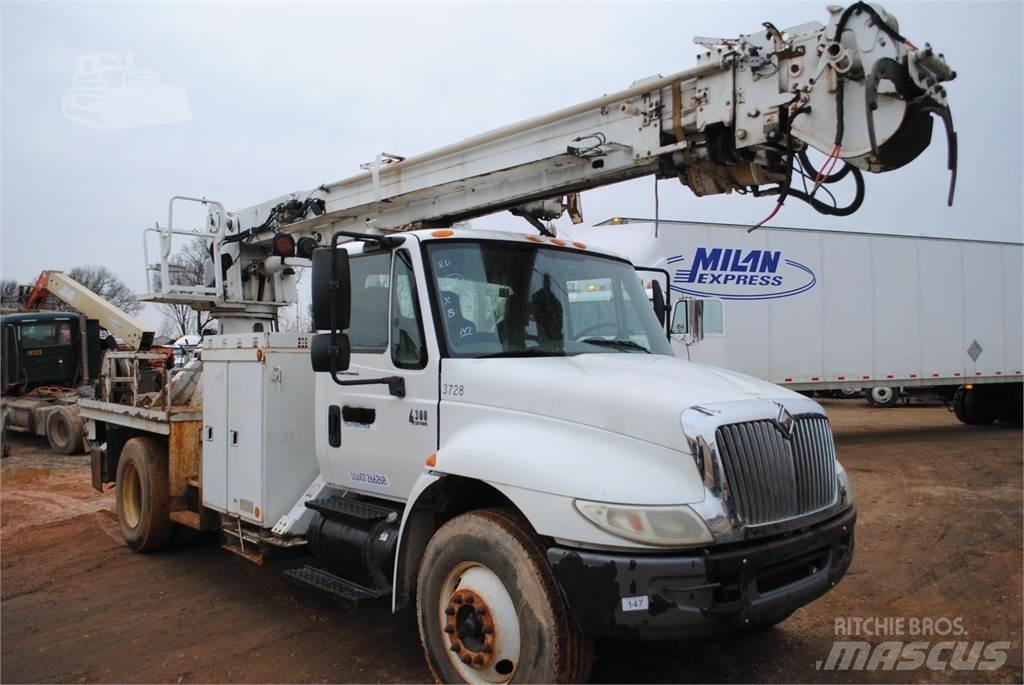 Altec DM47TR Polovni mobilni kamioni za bušenje